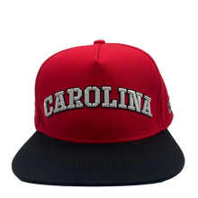 Load image into Gallery viewer, Gorra Carolina 21 Roja